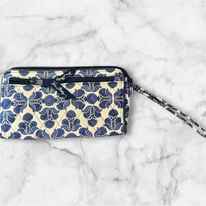 Vera Bradley cobalt tile wristlet wallet zip around Euc